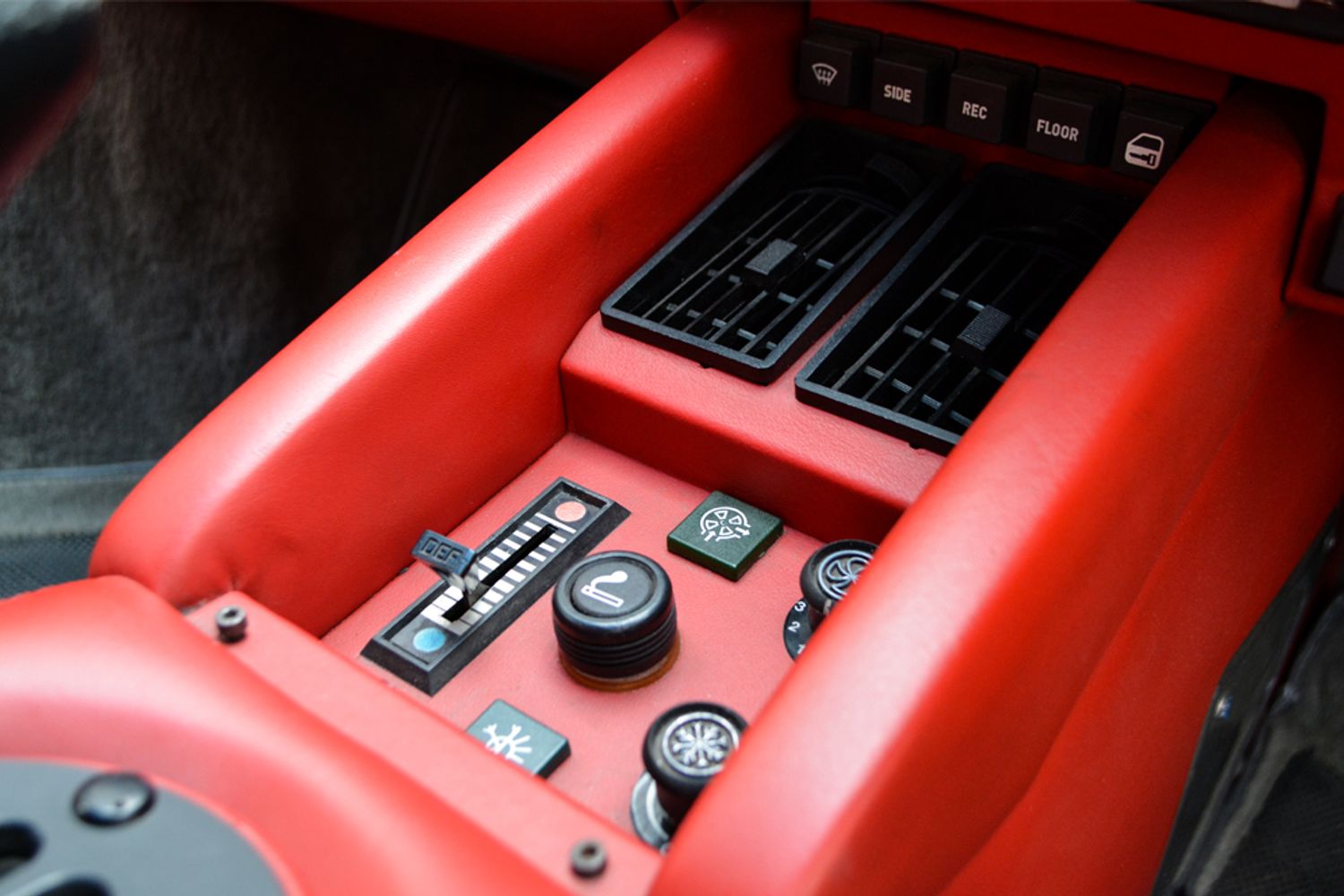 Lamborghini Countach Anniversary 5.2 V12 - 25th Anniversary