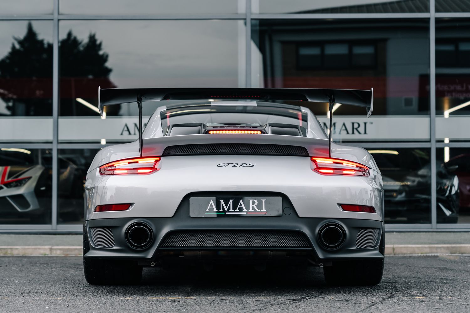 Porsche 911 991.2 GT2 RS Weissach