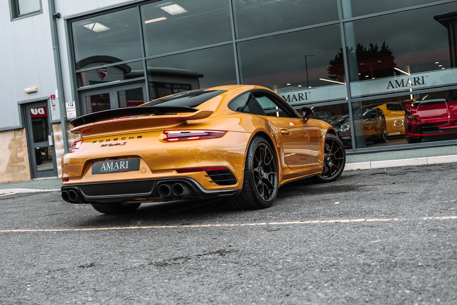 Porsche 911 Turbo S