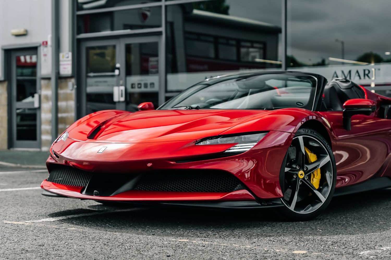 Ferrari SF90 Spider