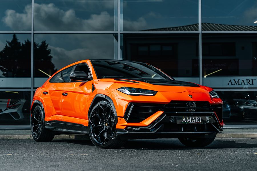 2024 Lamborghini Urus Performante