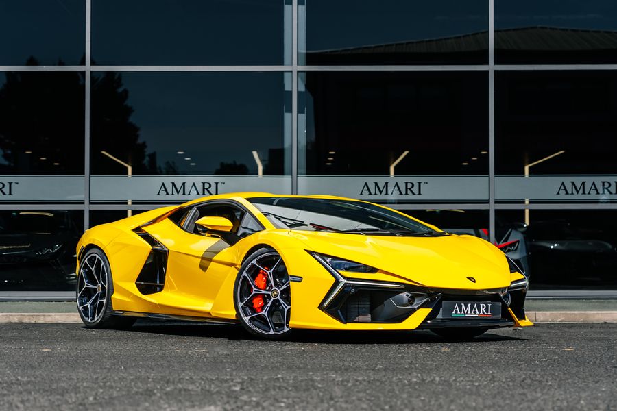 2024 Lamborghini Revuelto