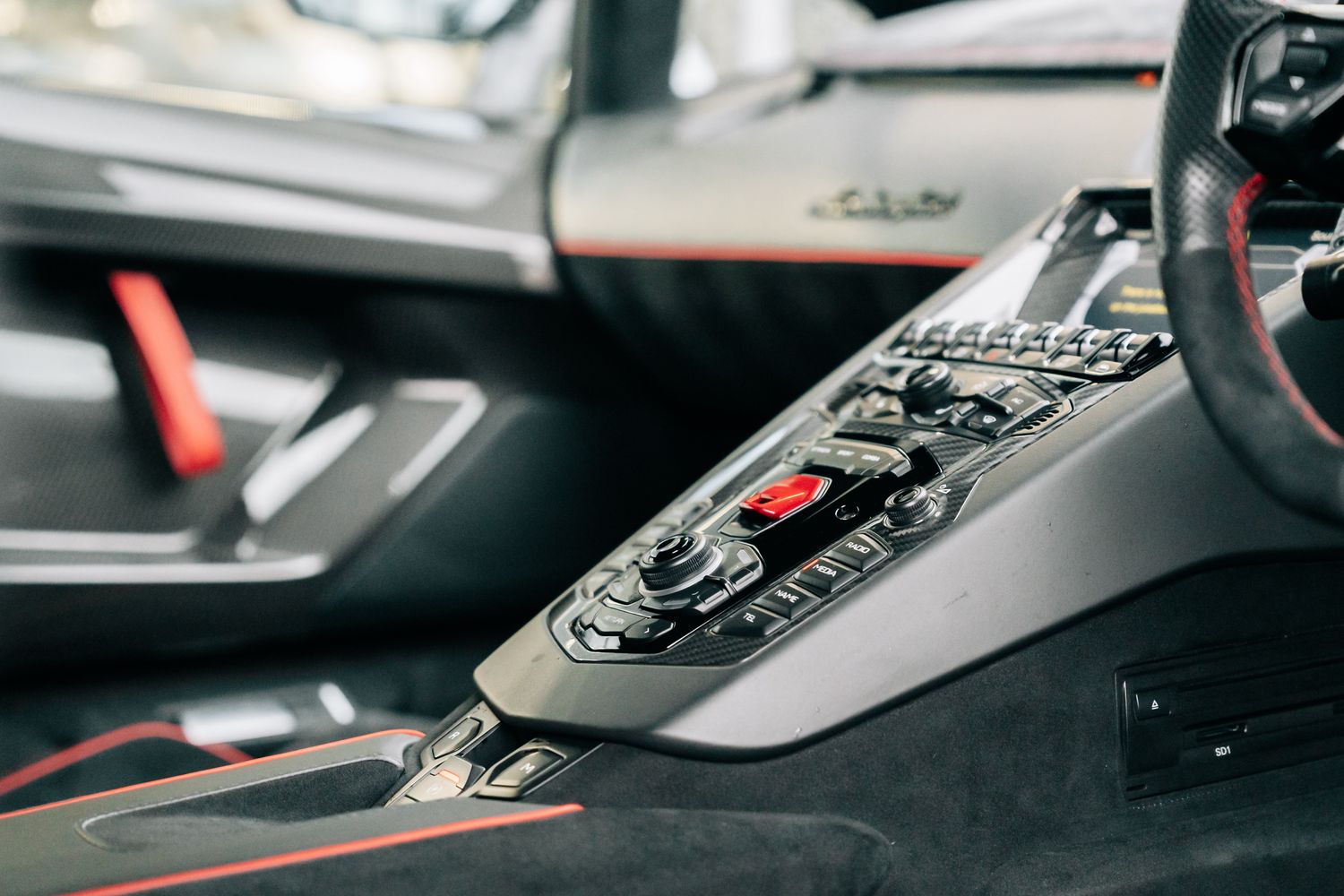 Lamborghini Aventador SV Roadster LP 750-4