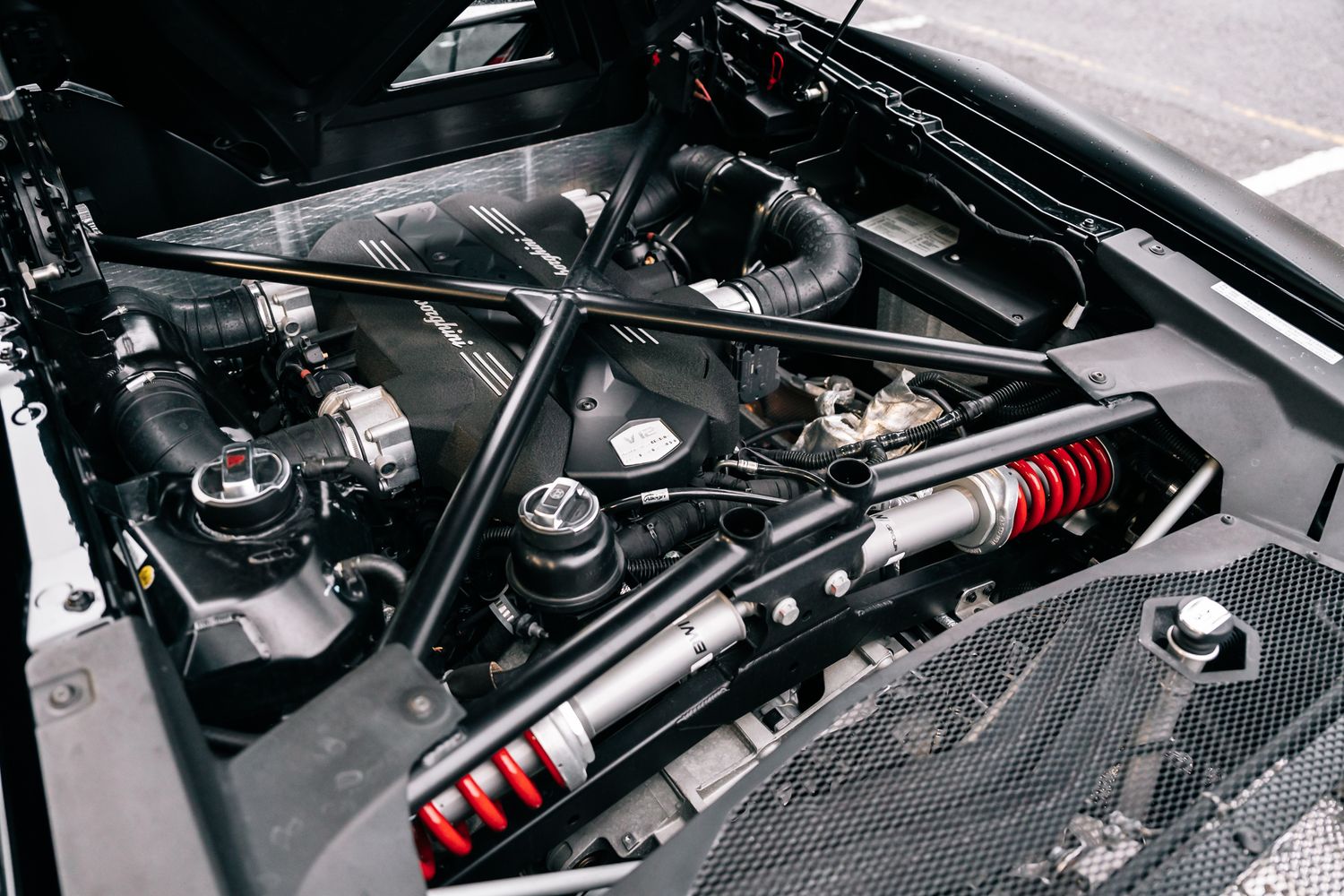 Lamborghini Aventador SV Roadster LP 750-4