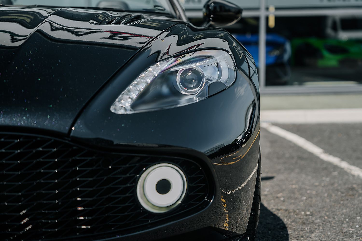 Aston Martin Vanquish Zagato Volante