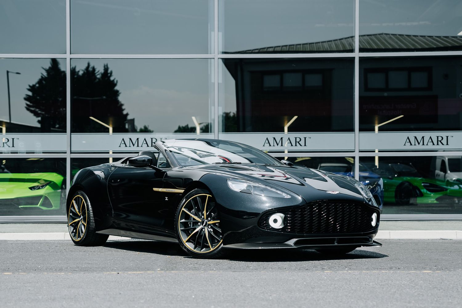 Aston Martin Vanquish Zagato Volante