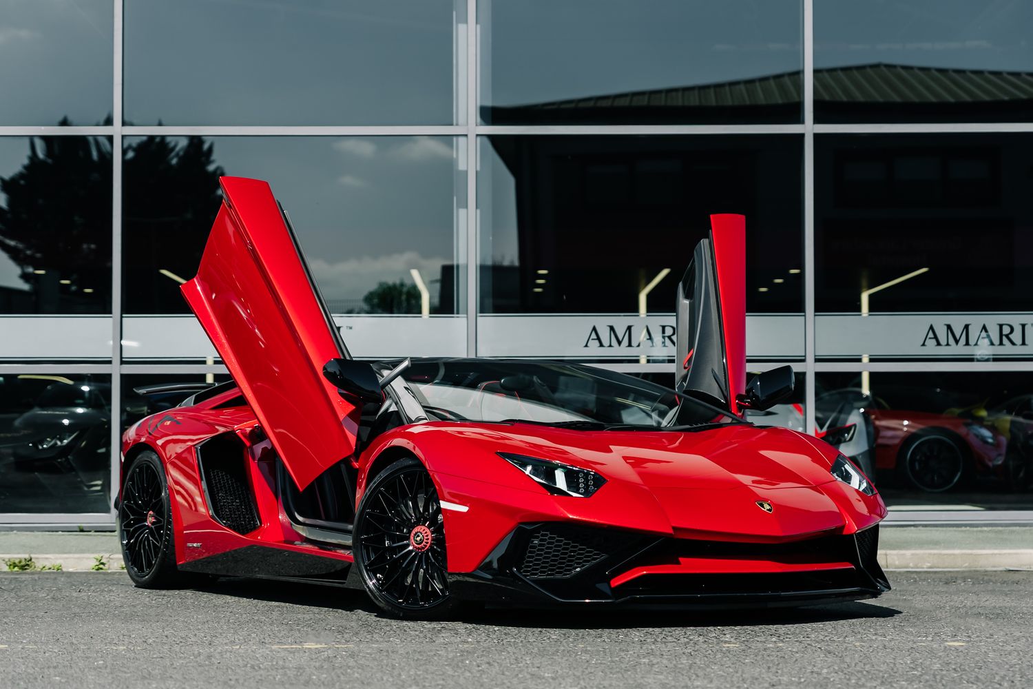 Lamborghini Aventador SV Roadster
