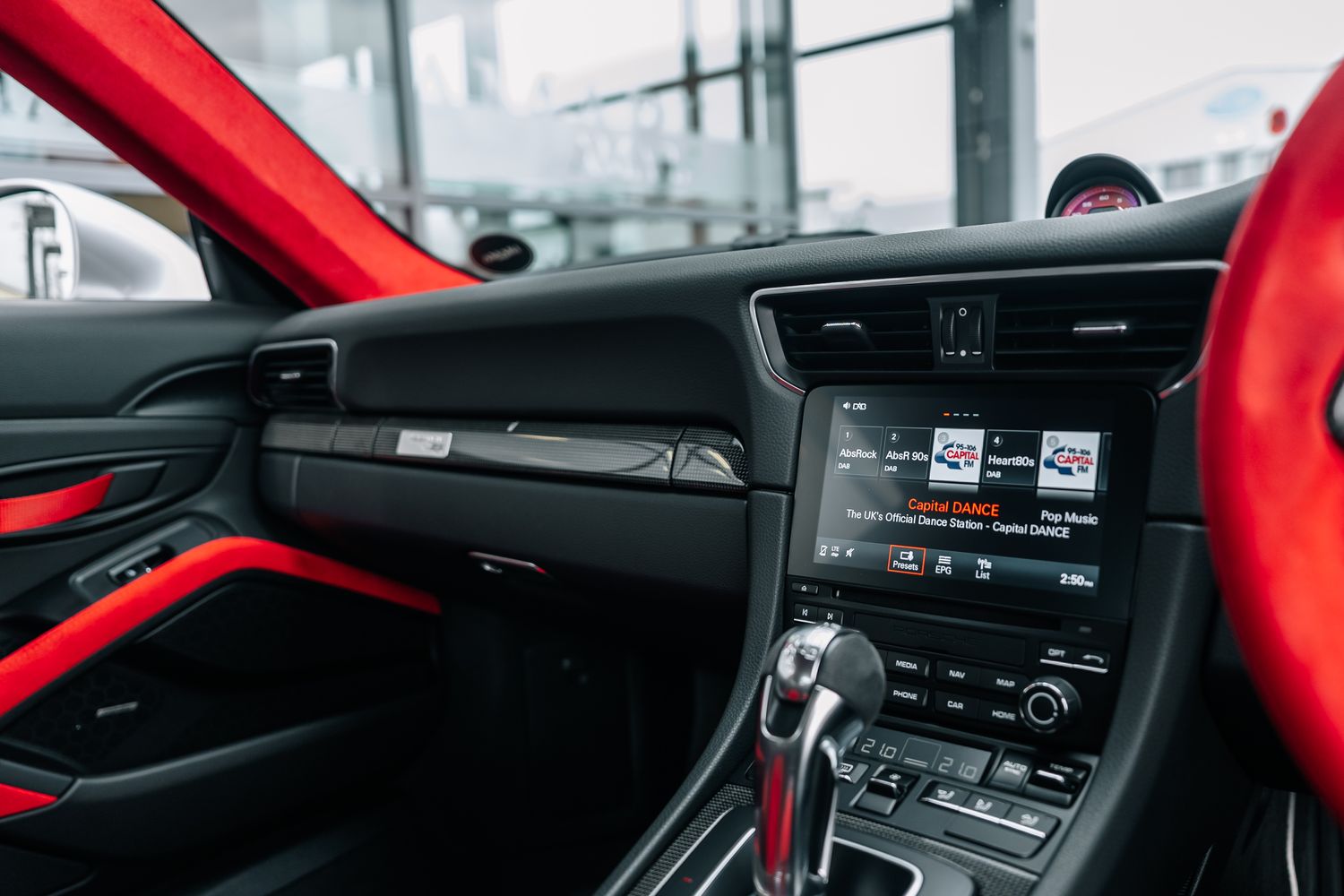 Porsche 911 991.2 GT2 RS Weissach