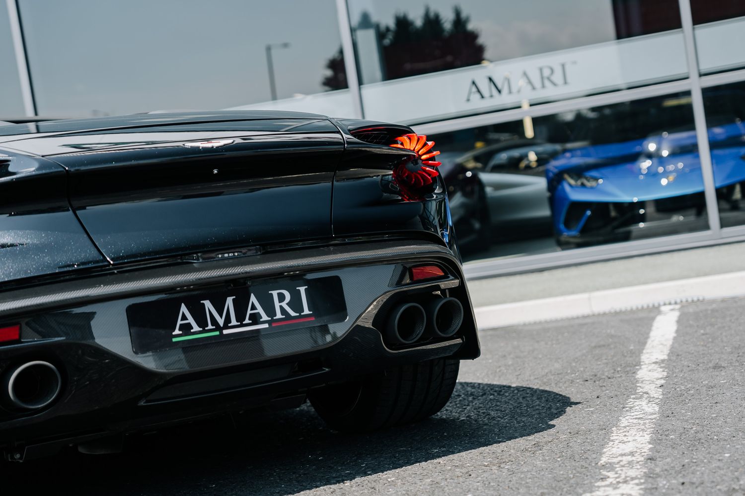Aston Martin Vanquish Zagato Volante