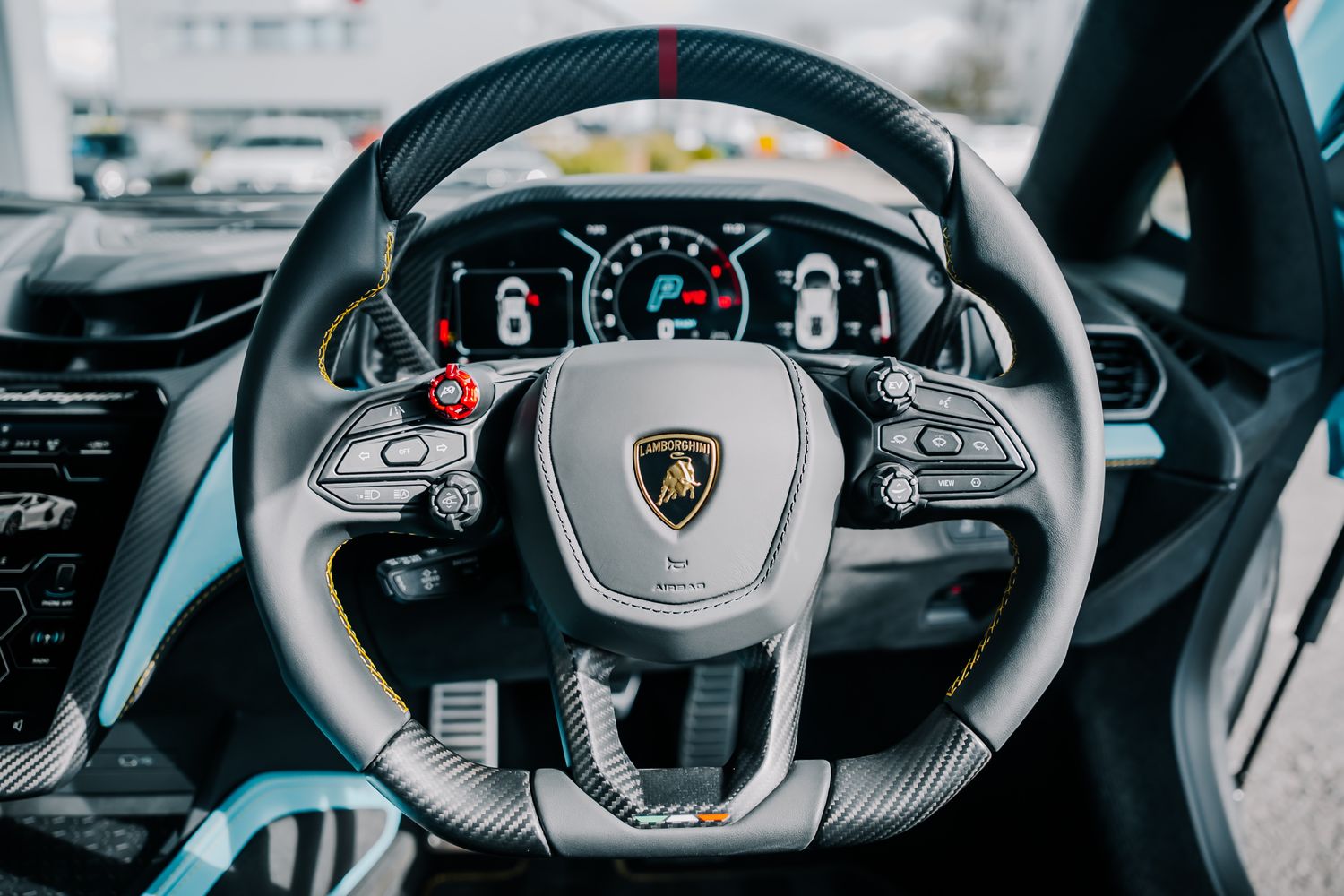 Lamborghini Revuelto