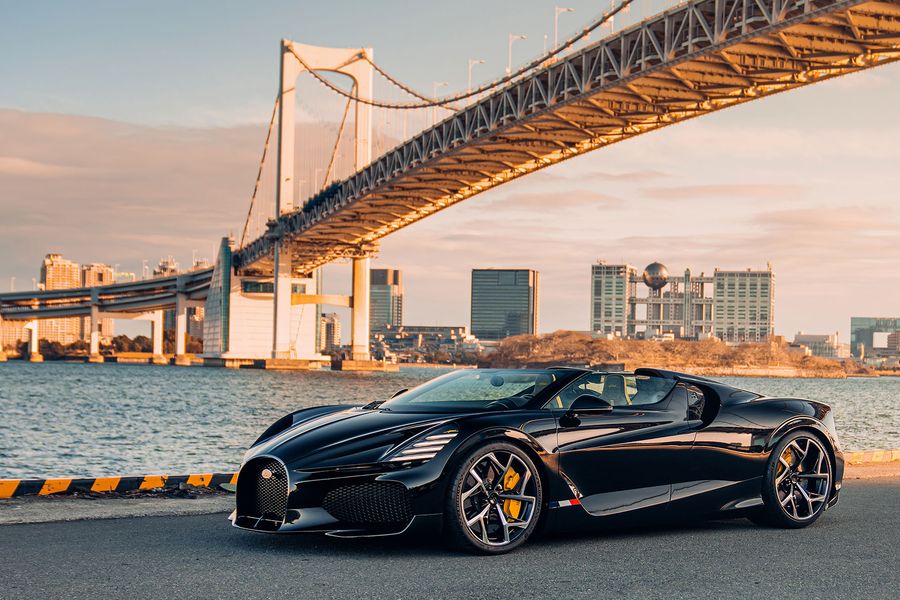 Bugatti Mistral Roadster photos from Tokyo are eye candy