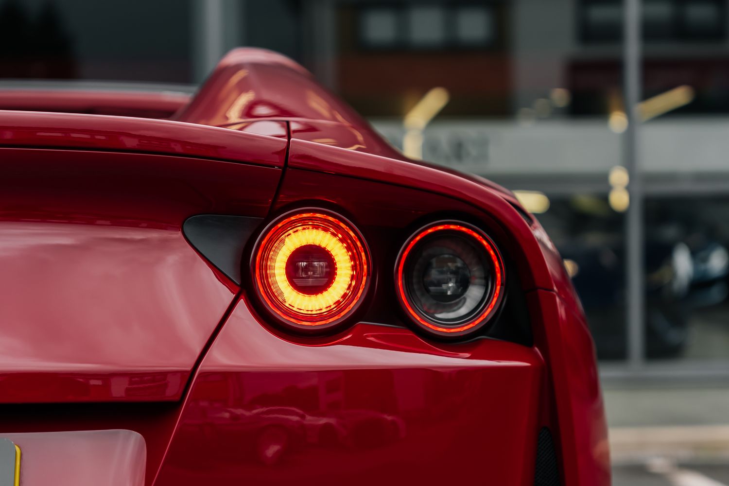 Ferrari 812 GTS
