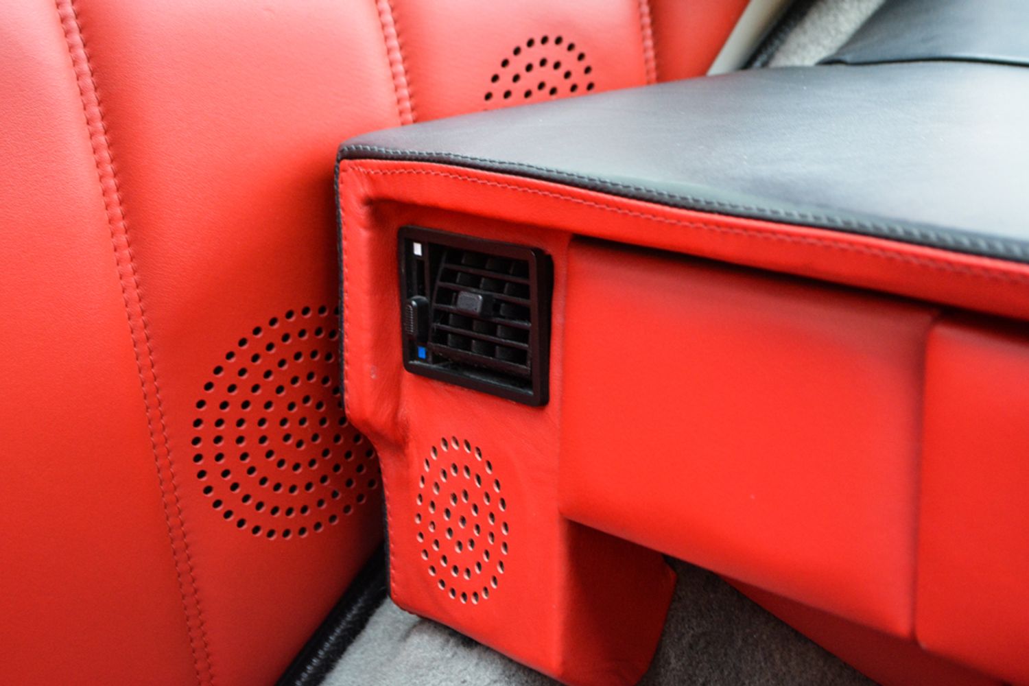 Lamborghini Countach Anniversary 5.2 V12 - 25th Anniversary