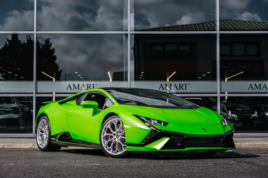 2025 Lamborghini Huracan Tecnica