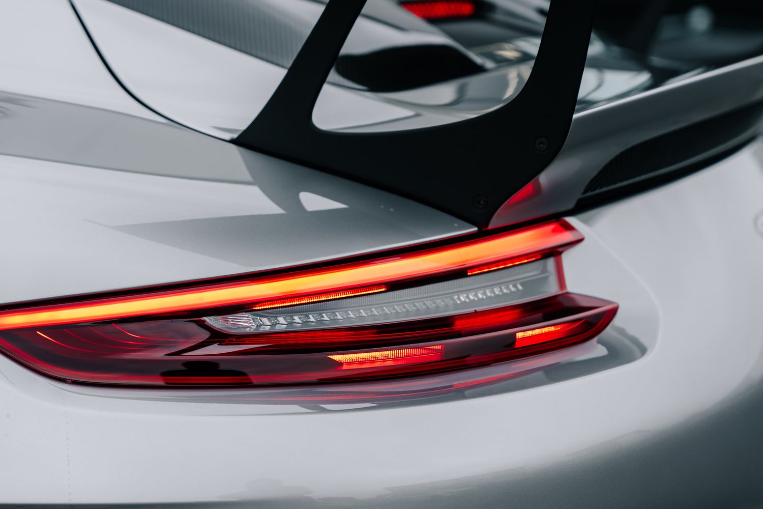 Porsche 911 991.2 GT2 RS Weissach