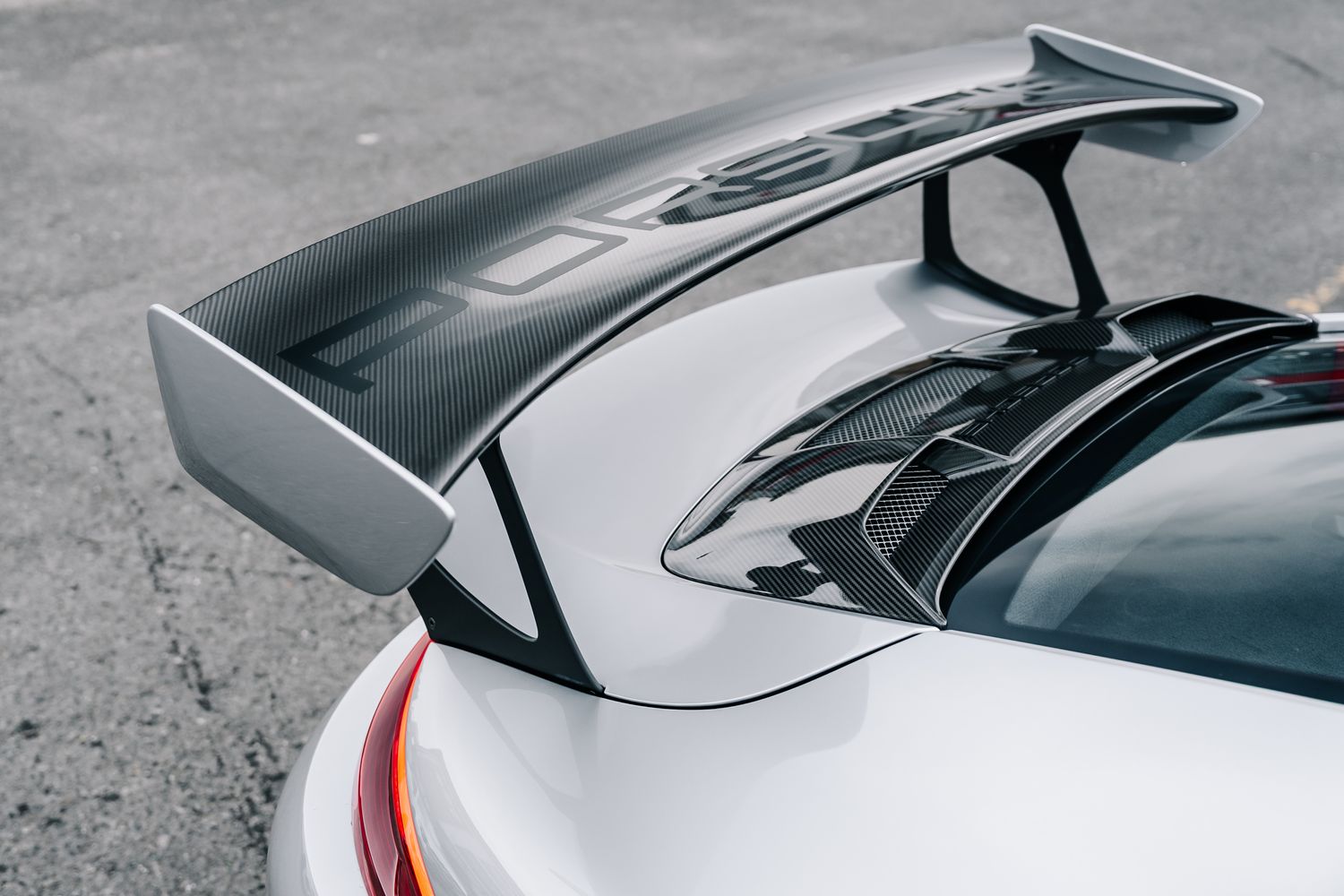 Porsche 911 991.2 GT2 RS Weissach