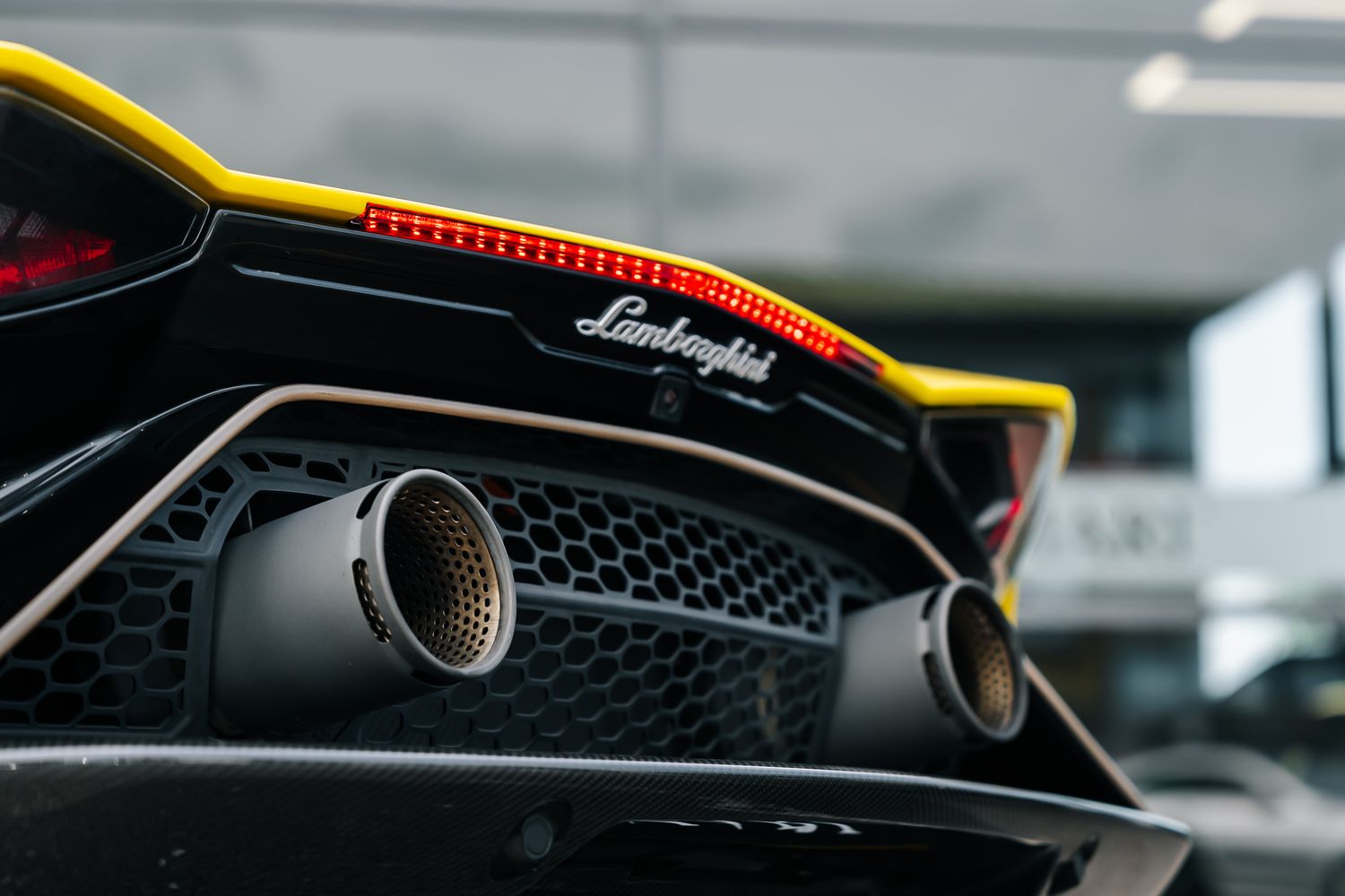 Lamborghini Aventador LP780-4 Ultimae Roadster